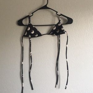 OMIGHTY yin and yang bikini top size xsmall